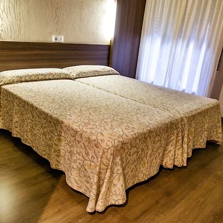 Hotel Esteba *