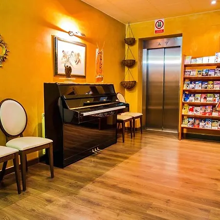Hotel Esteba *