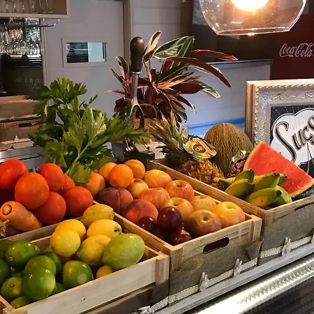 Esteba فندق كالذيس ذي مالافييّا