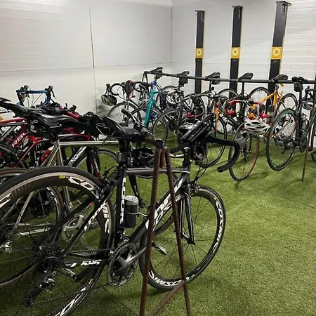 Ξενοδοχείο Esteba