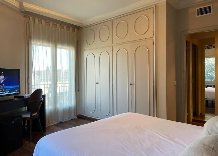 Hotel Esteba