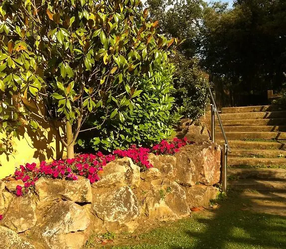 Esteba Hotel